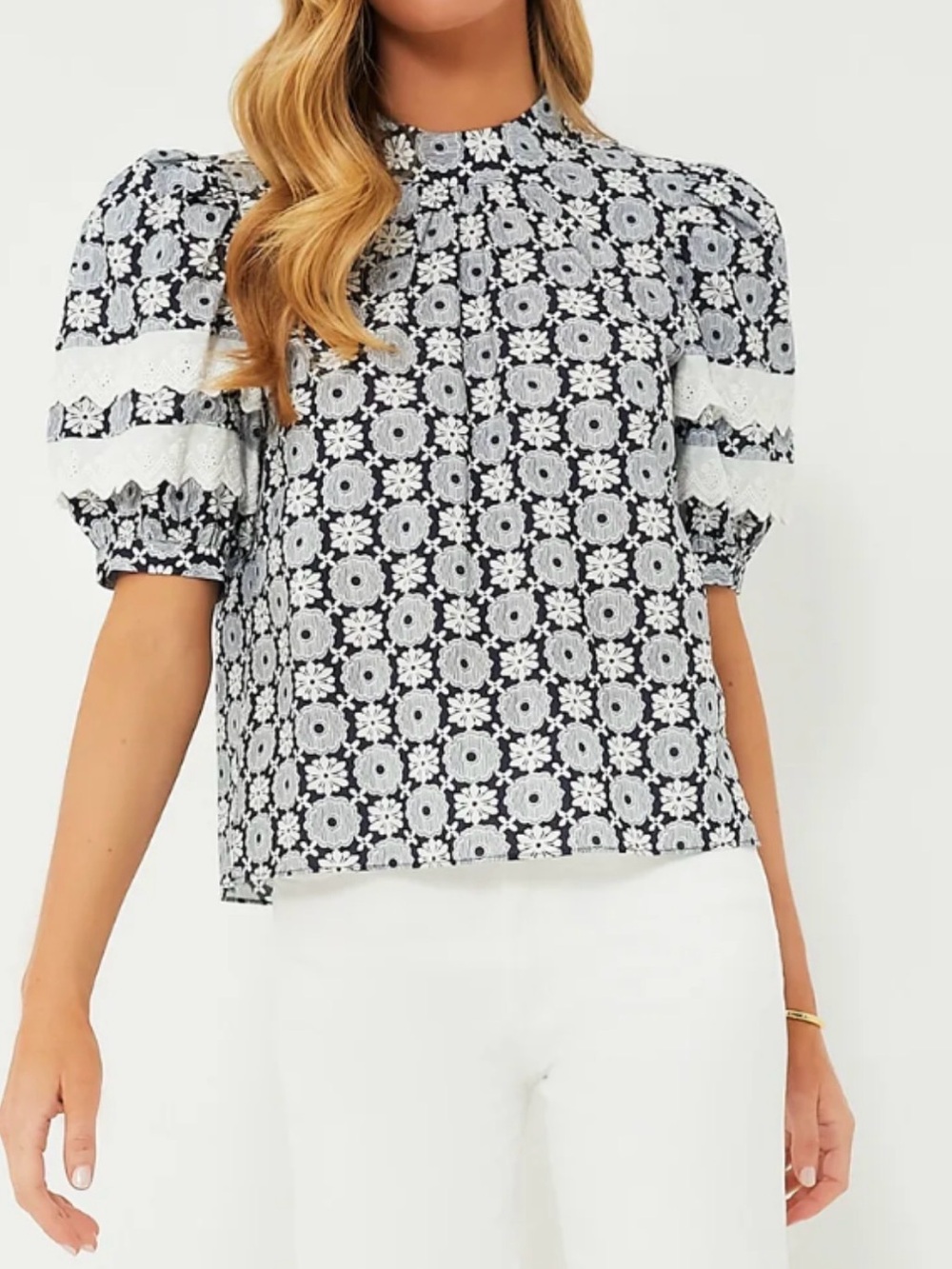 NWT Hyacinth House Navy & White Lace puff sleeve floral pattern high neck blouse